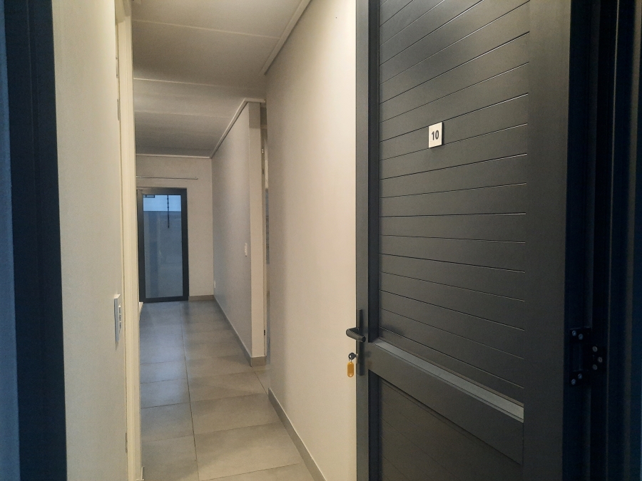 To Let 2 Bedroom Property for Rent in Langeberg Heights Western Cape